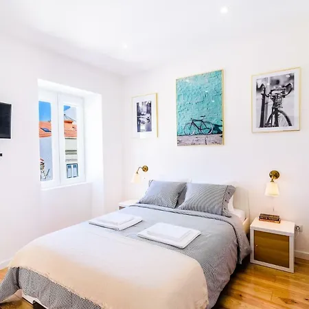 In2lisbon - Kionga ליסבון